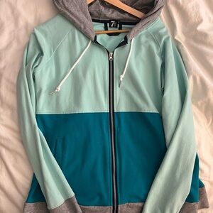 7 Degrees Women's Mint and Teal Zip-Up Hoodie